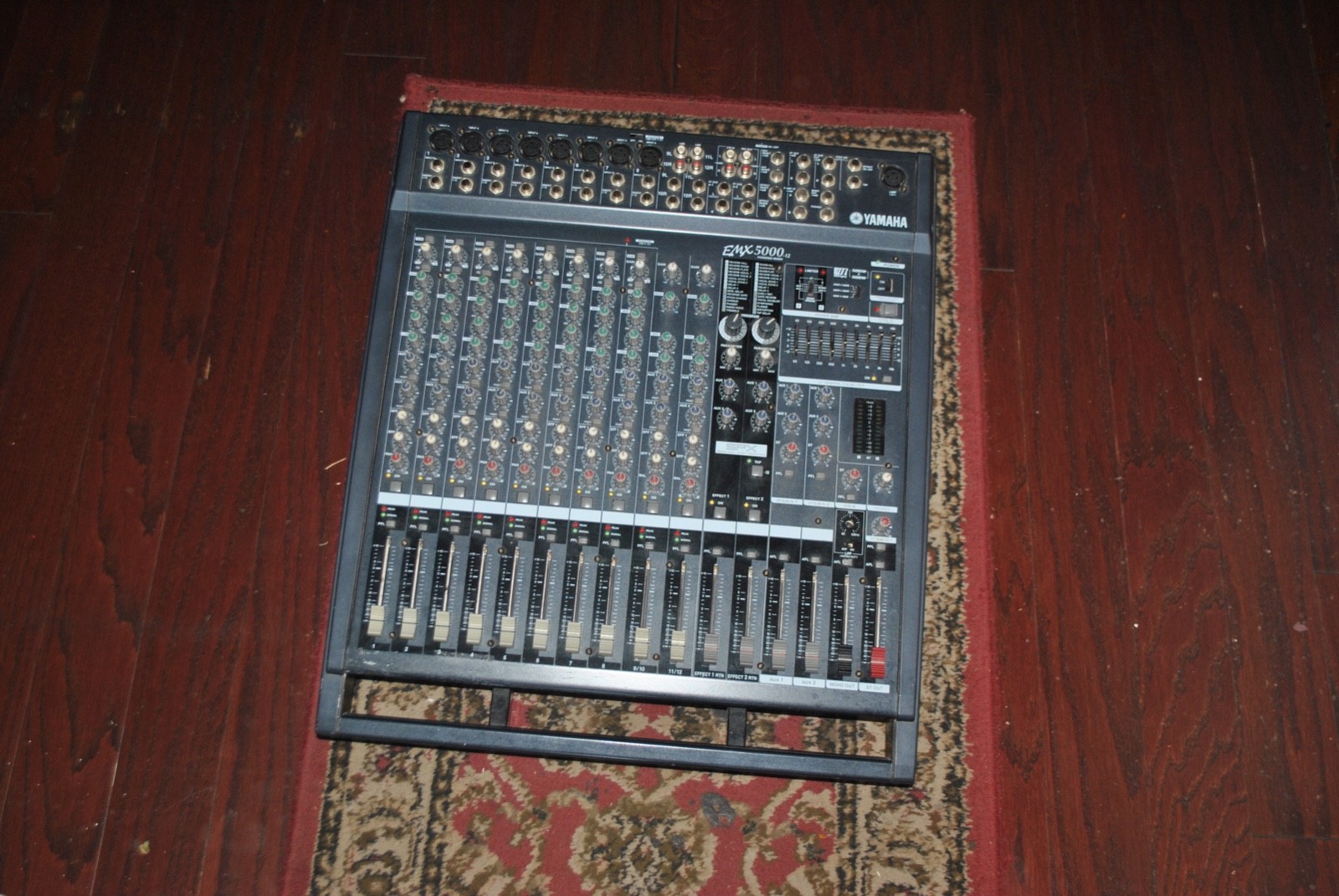 yamaha emx 5000 12 chanel powered mixer