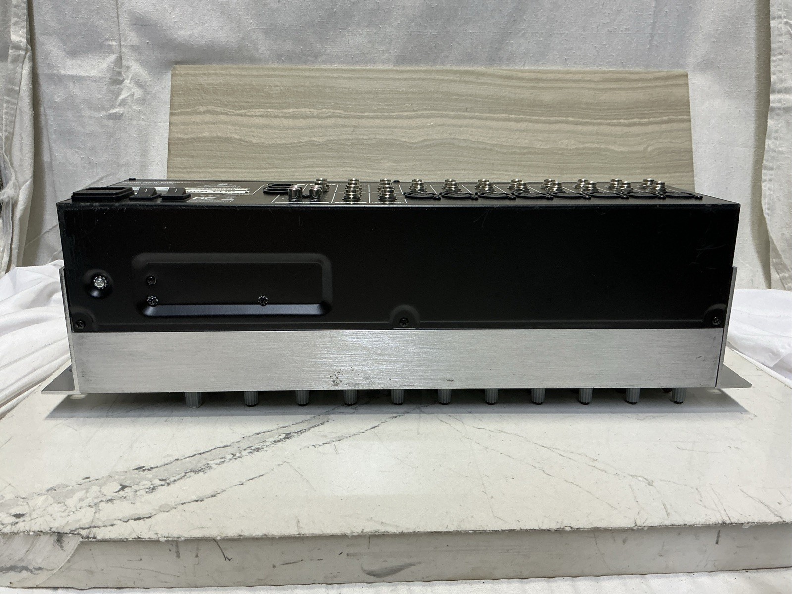 Behringer RX1202FX Eurorack Pro Rackmount 12-Input Mixer