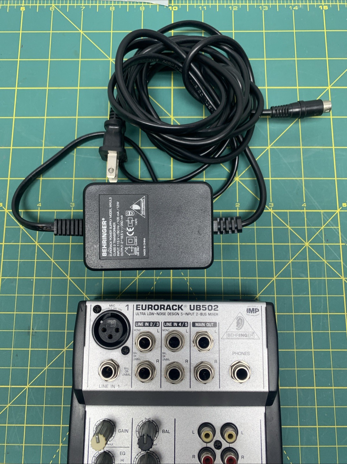 Behringer Eurorack UB502 Compact Mixer w/ Power Supply Tested Working