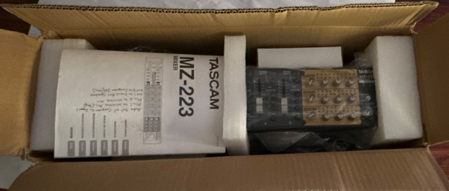 TASCAM MZ-223 Rackmount 6-Channel Analog Mixer 3-Band EQ XLR RCA 1/4″