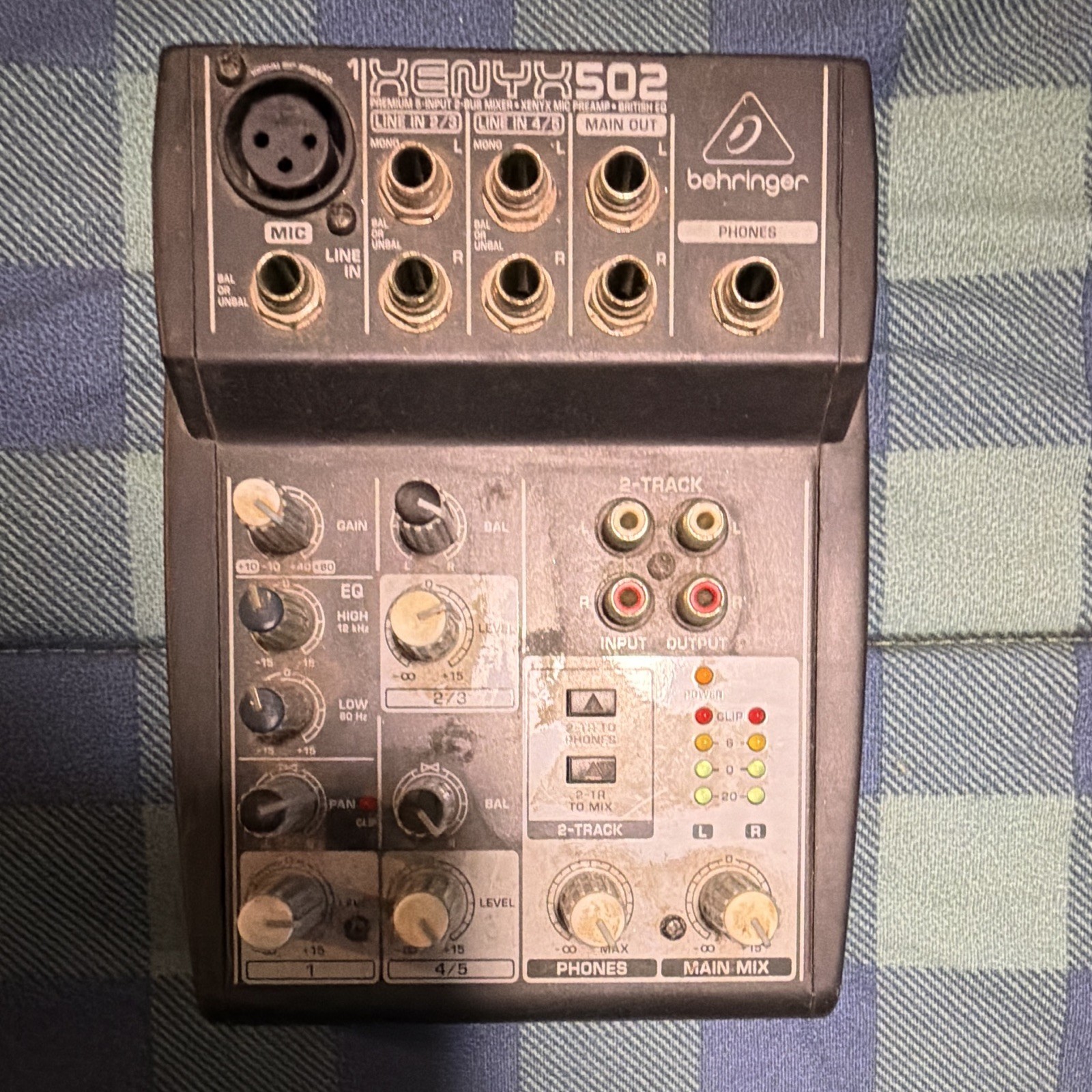 Behringer XENYX 502 5-Channel Desktop Analog Mixer, 2-Band EQ, XLR/RCA