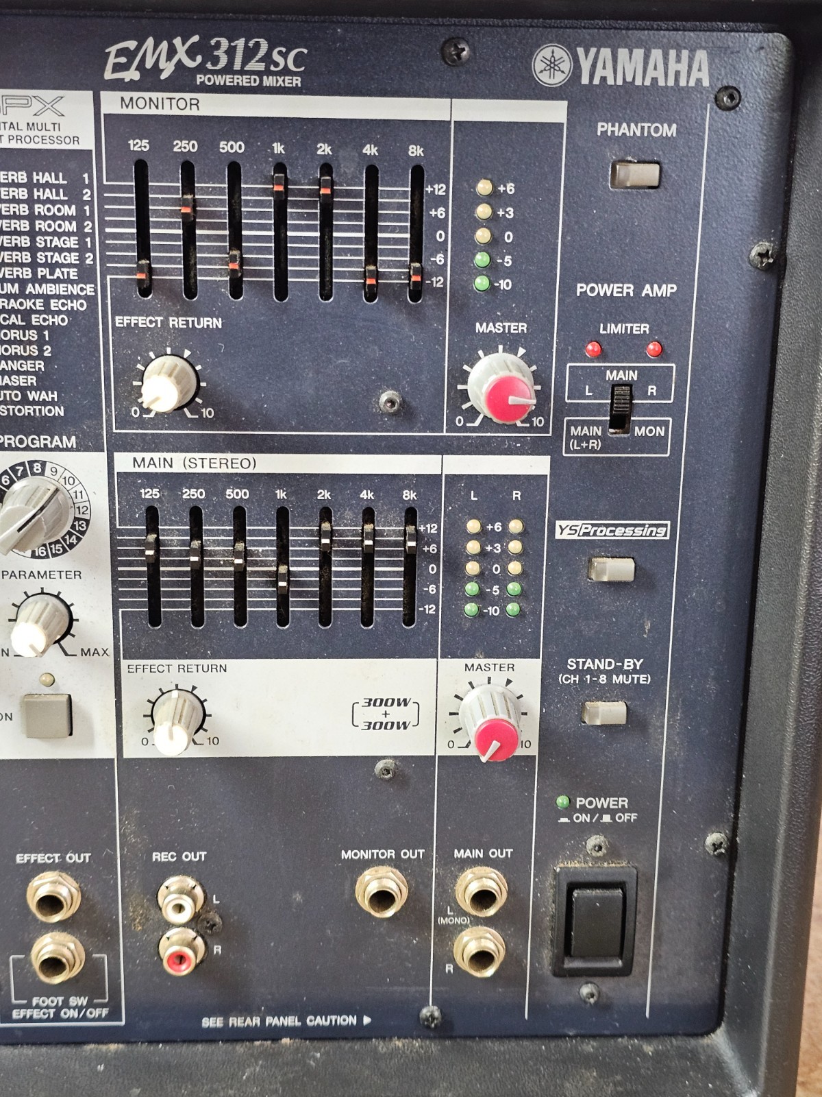 Yamaha 12-Channel PA Powered Mixer EMX312SC 300 Watt Pre-owned