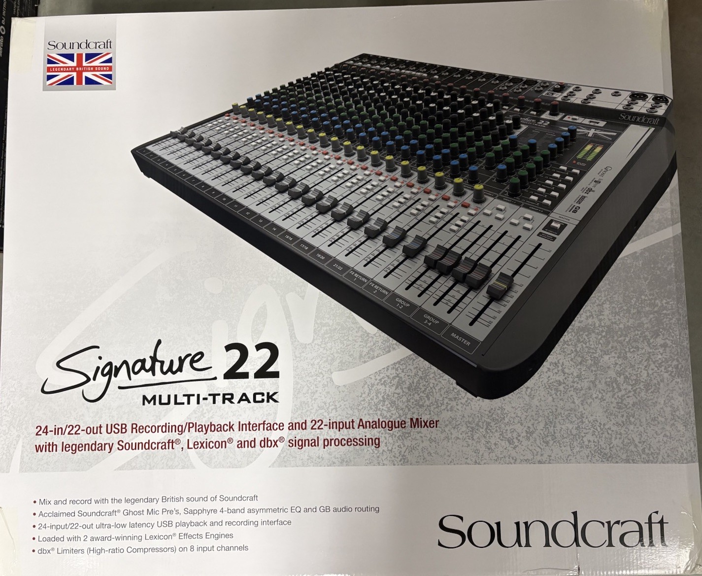Soundcraft Signature 22 MTK 22-Channel Analog USB Multitrack Mixer Recorder