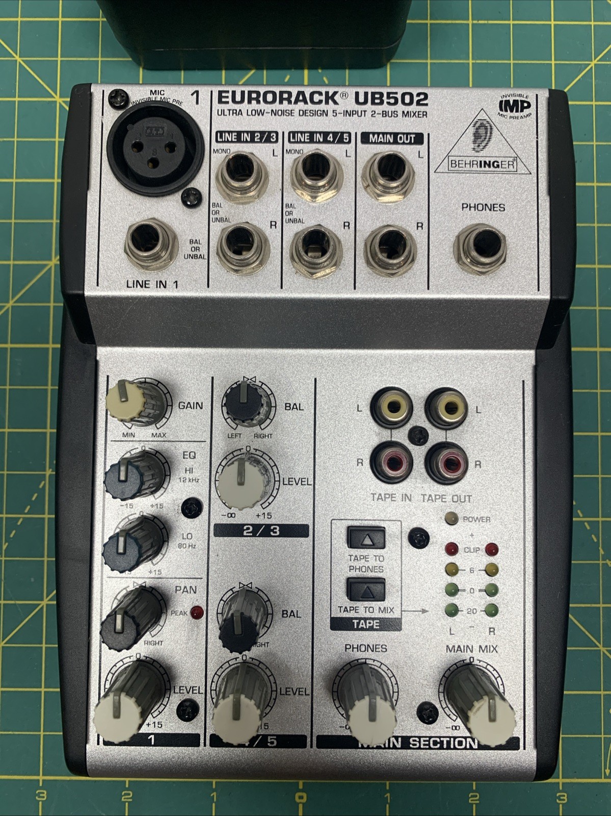 Behringer Eurorack UB502 Compact Mixer w/ Power Supply Tested Working